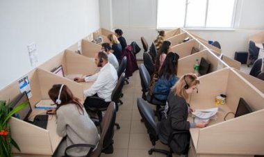 Stimați locuitori ai comunei Stăuceni, Vă informăm că începând cu data de 7 septembrie, oamenii pot suna la linia verde...