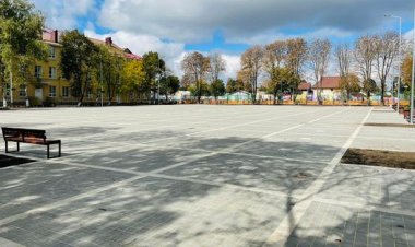 Stimați locuitori, vă mulțumim pentru păstrarea curățeniei!  Așa arată scuarul după evenimentul de ieri dedicat hramului...