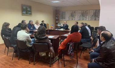 Primul pas către amenajarea parcului din strada Unirii