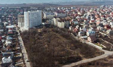 ANUNȚ DE PARTICIPARE la procedura de achiziție publică a serviciilor de elaborare a documentației tehnice pentru proiectul „Amenajarea parcului multifuncțional – Parcul Unirii”