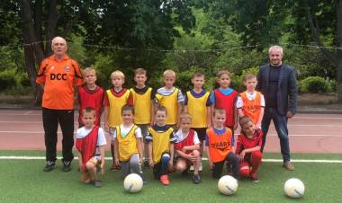 Diplome pentru cei mai mici fotbaliști ai comunei